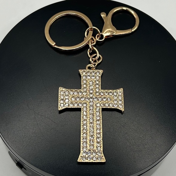Beautiful Gold & Rhinestone Cross Keychain - Picture 1 of 5